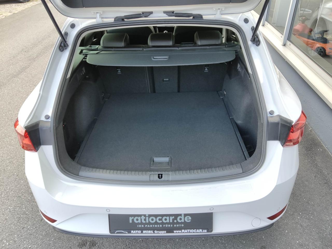 Seat LEON SPORTSTOURER XCELLENCE 1.5 TSI ACT AHZV USB Bildbeschreibung: Seat LEON SPORTSTOURER XCELLENCE 1.5 TSI ACT AHZV USB