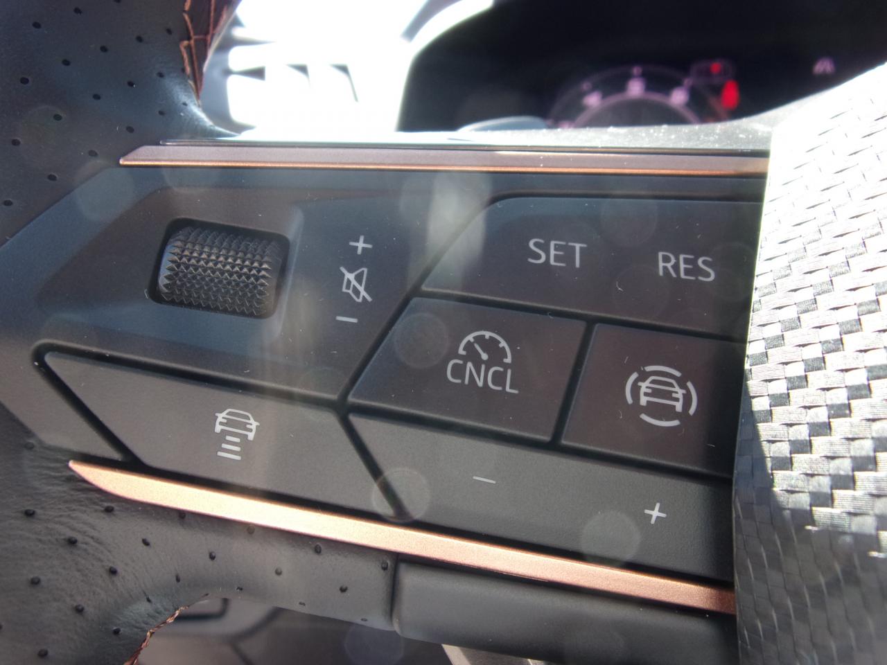 Cupra TERRAMAR 1.5 ETSI DSG, CO2-Klasse: E, 5 J. GAR.* AHK NAVI SITZH. Bildbeschreibung: Cupra TERRAMAR 1.5 ETSI DSG, CO2-Klasse: E, 5 J. GAR.* AHK NAVI SITZH.
