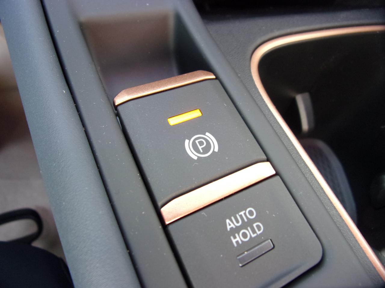 Cupra TERRAMAR 1.5 ETSI DSG, CO2-Klasse: E, 5 J. GAR.* AHK NAVI SITZH. Bildbeschreibung: Cupra TERRAMAR 1.5 ETSI DSG, CO2-Klasse: E, 5 J. GAR.* AHK NAVI SITZH.