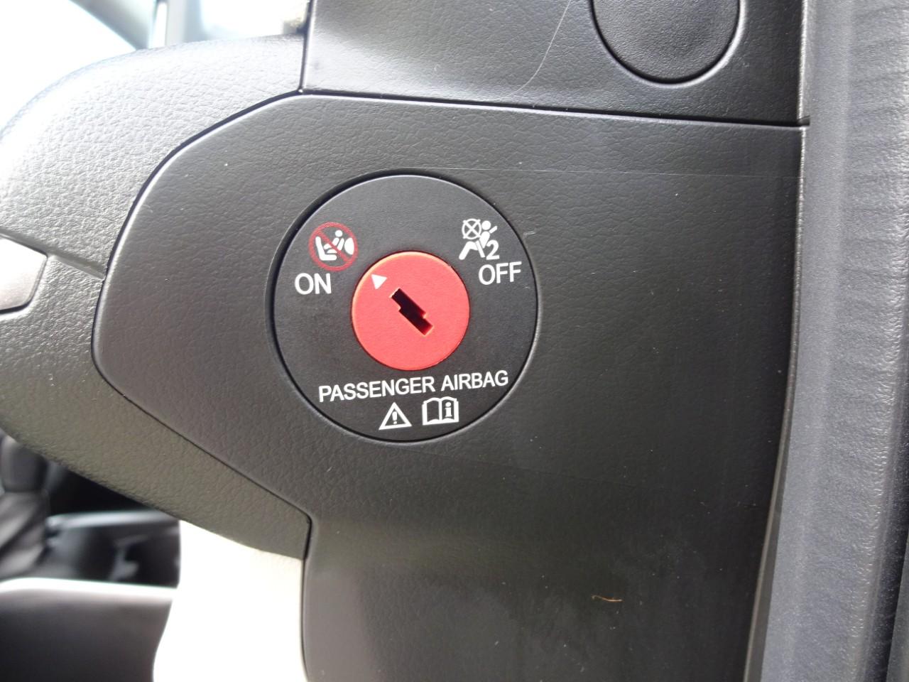 Suzuki SWIFT 1.2 DUALJET CVT COMFORT+, CO2-Klasse: C, AUTOMATIK NAVI Bildbeschreibung: Suzuki SWIFT 1.2 DUALJET CVT COMFORT+, CO2-Klasse: C, AUTOMATIK NAVI