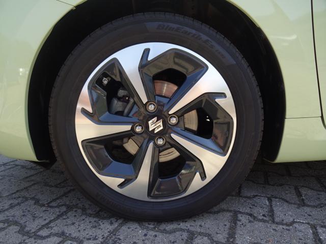 Suzuki SWIFT 1.2 COMFORT+ NAVI SITZHEIZ. EINPARKH. DAB+ Bildbeschreibung: Suzuki SWIFT 1.2 COMFORT+ NAVI SITZHEIZ. EINPARKH. DAB+