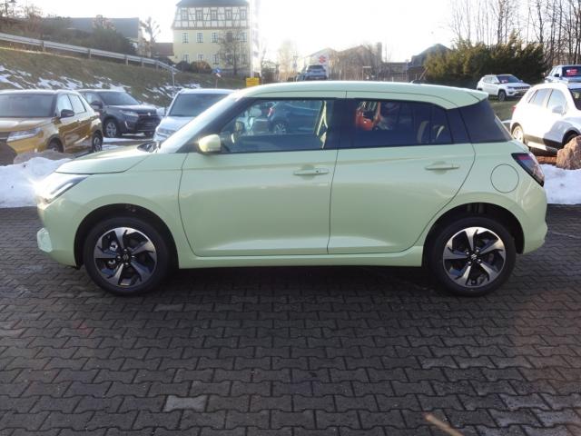 Suzuki SWIFT 1.2 DUALJET HYBRID ALLGRIP COMFORT+, CO2-Klasse: C, NAVI Bildbeschreibung: Suzuki SWIFT 1.2 DUALJET HYBRID ALLGRIP COMFORT+, CO2-Klasse: C, NAVI