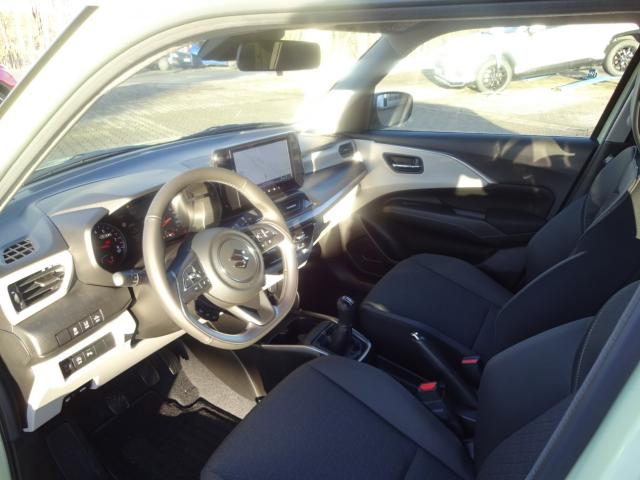 Suzuki SWIFT 1.2 DUALJET HYBRID ALLGRIP COMFORT+, CO2-Klasse: C, NAVI Bildbeschreibung: Suzuki SWIFT 1.2 DUALJET HYBRID ALLGRIP COMFORT+, CO2-Klasse: C, NAVI