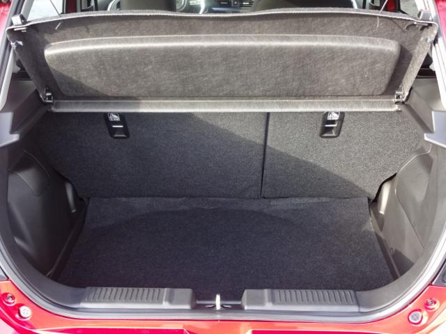 Suzuki SWIFT 1.2 DUALJET HYBRID ALLGRIP COMFORT+, CO2-Klasse: C, NAVI Bildbeschreibung: Suzuki SWIFT 1.2 DUALJET HYBRID ALLGRIP COMFORT+, CO2-Klasse: C, NAVI