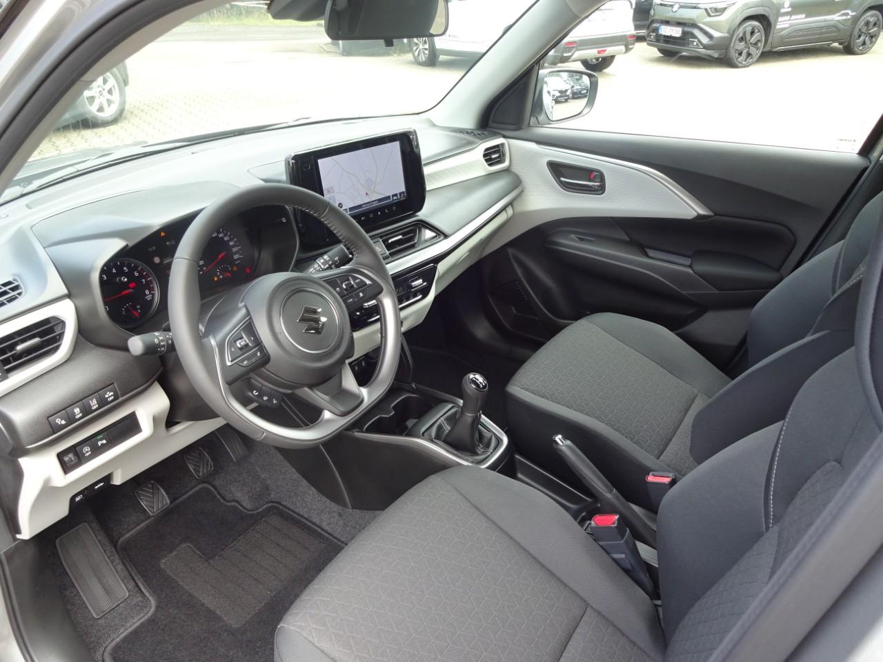 Suzuki SWIFT 1.2 DUALJET ALLGRIP COMFORT+, CO2-Klasse: C, NAVI SHZ EPH Bildbeschreibung: Suzuki SWIFT 1.2 DUALJET ALLGRIP COMFORT+, CO2-Klasse: C, NAVI SHZ EPH