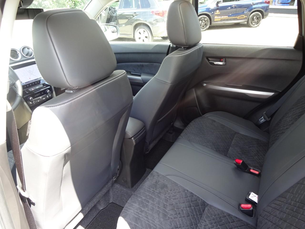 Suzuki VITARA 1.4 BOOSTERJET ALLGRIP COMFORT+, CO2-Klasse: D, PANO-DACH Bildbeschreibung: Suzuki VITARA 1.4 BOOSTERJET ALLGRIP COMFORT+, CO2-Klasse: D, PANO-DACH