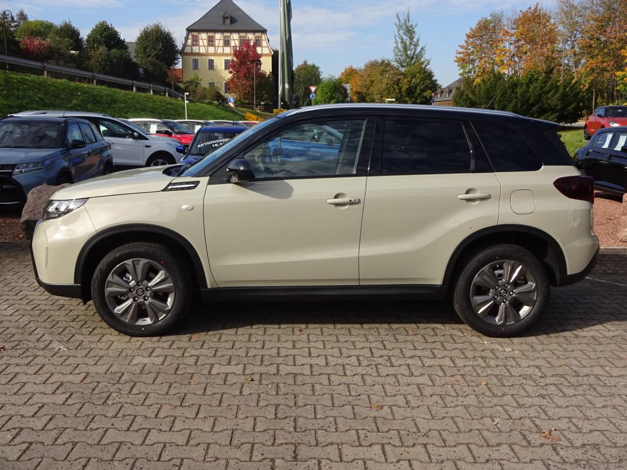 Suzuki VITARA 1.4 BOOSTERJET ALLGRIP AT COMFORT, CO2-Klasse: E, NAVI Bildbeschreibung: Suzuki VITARA 1.4 BOOSTERJET ALLGRIP AT COMFORT, CO2-Klasse: E, NAVI
