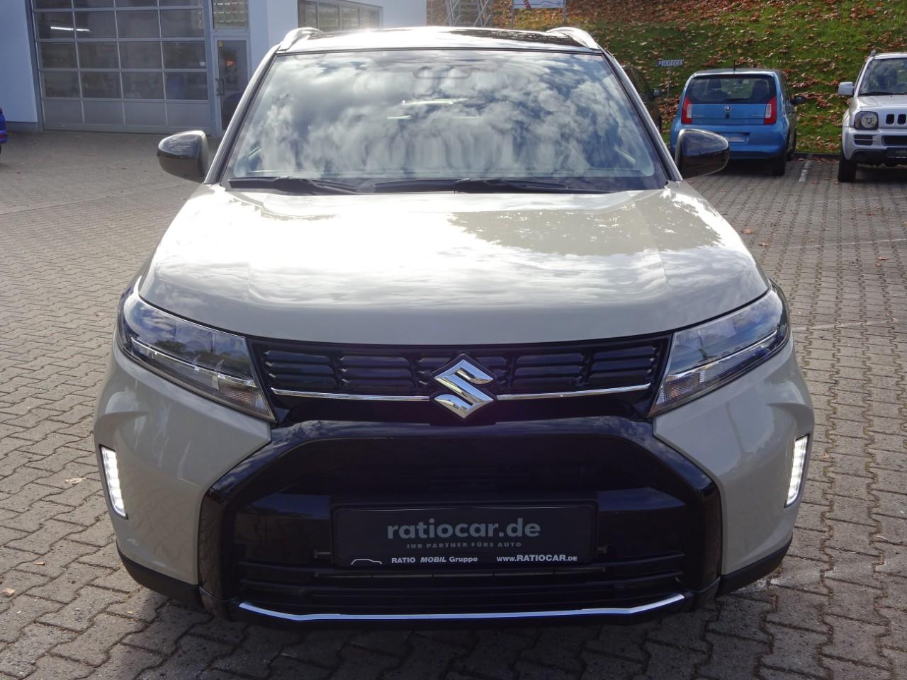 Suzuki VITARA 1.4 BOOSTERJET ALLGRIP AT COMFORT, CO2-Klasse: E, NAVI Bildbeschreibung: Suzuki VITARA 1.4 BOOSTERJET ALLGRIP AT COMFORT, CO2-Klasse: E, NAVI