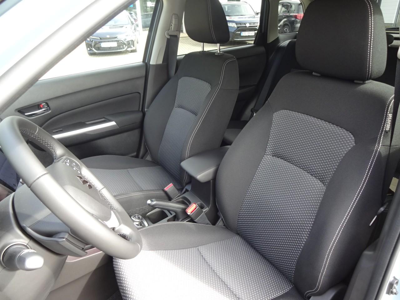 Suzuki VITARA 1.4 BOOSTERJET ALLGRIP AT COMFORT, CO2-Klasse: E, AUTOM. Bildbeschreibung: Suzuki VITARA 1.4 BOOSTERJET ALLGRIP AT COMFORT, CO2-Klasse: E, AUTOM.