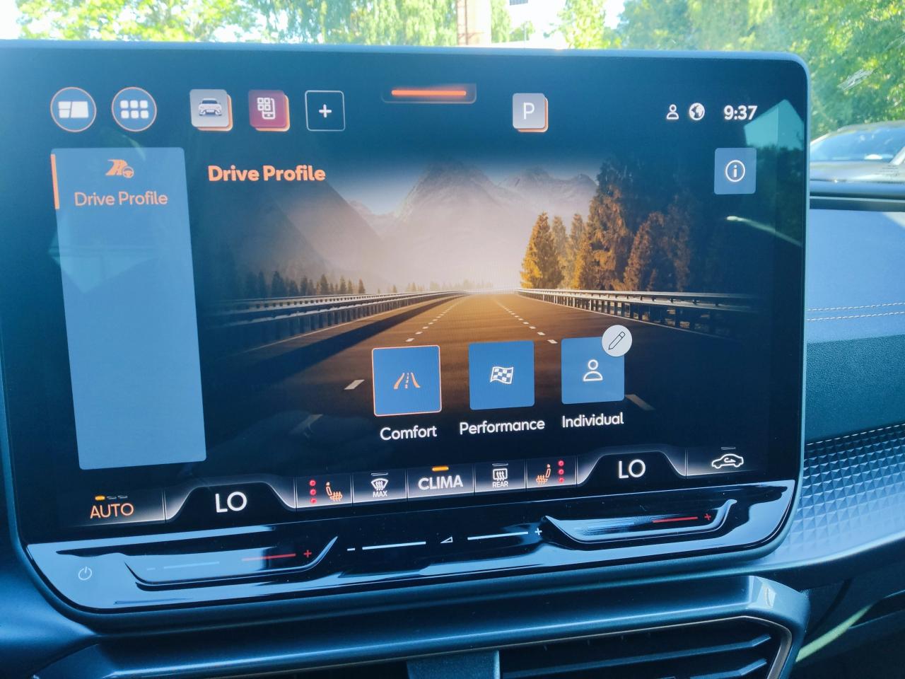 Cupra LEON SPORTSTOURER 1.5 TSI, CO2-Klasse: D, NAVI AHZV-VORBER. SHZ Bildbeschreibung: Cupra LEON SPORTSTOURER 1.5 TSI, CO2-Klasse: D, NAVI AHZV-VORBER. SHZ