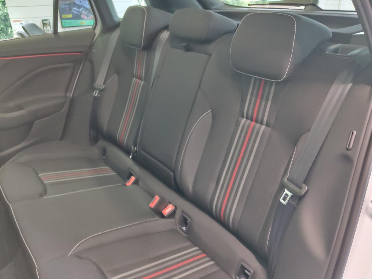 Skoda KAMIQ MONTE CARLO 1.5 TSI DSG, CO2-Klasse: D, MATRIX-LED PANO-D. Bildbeschreibung: Skoda KAMIQ MONTE CARLO 1.5 TSI DSG, CO2-Klasse: D, MATRIX-LED PANO-D.