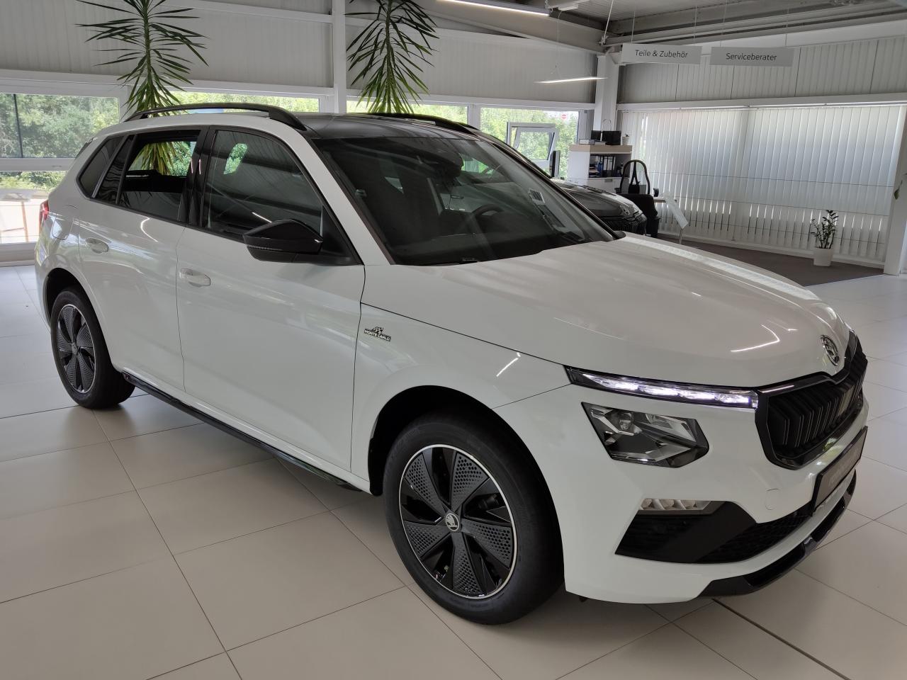 Skoda KAMIQ MONTE CARLO 1.5 TSI DSG, CO2-Klasse: D, MATRIX-LED PANO-D. Bildbeschreibung: Skoda KAMIQ MONTE CARLO 1.5 TSI DSG, CO2-Klasse: D, MATRIX-LED PANO-D.