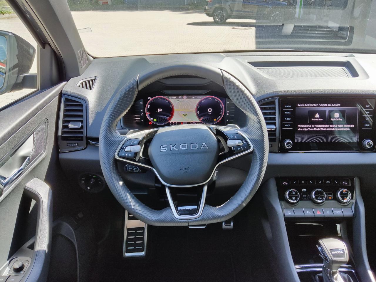 Skoda KAROQ SPORTLINE 1.5 TSI DSG, CO2-Klasse: E, MATRIX-LED SCHIEBED. Bildbeschreibung: Skoda KAROQ SPORTLINE 1.5 TSI DSG, CO2-Klasse: E, MATRIX-LED SCHIEBED.