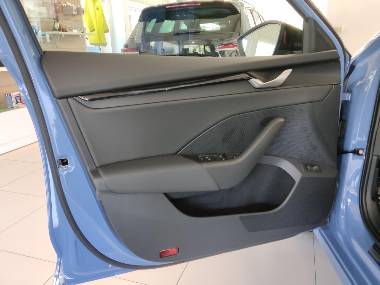Skoda OCTAVIA RS 2.0 TSI DSG, CO2-Klasse: F, MATRIX-LED FULL-LINK ACC Bildbeschreibung: Skoda OCTAVIA RS 2.0 TSI DSG, CO2-Klasse: F, MATRIX-LED FULL-LINK ACC