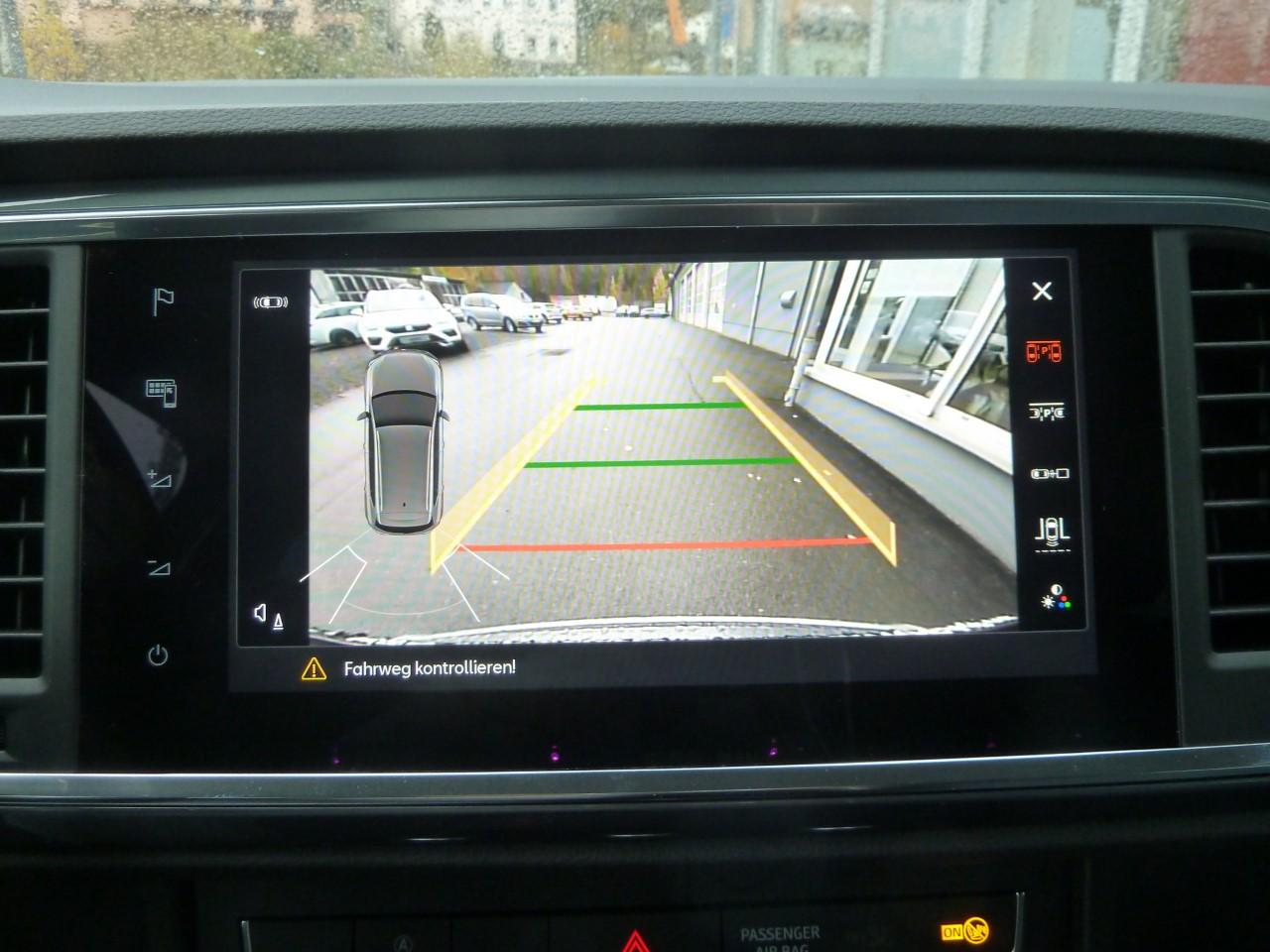 Seat ATECA STYLE EDITION 2.0 TDI DSG STANDHEIZUNG AHK Bildbeschreibung: Seat ATECA STYLE EDITION 2.0 TDI DSG STANDHEIZUNG AHK