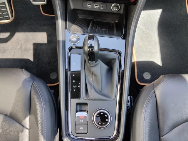 Cupra ATECA 2.0 TSI DSG 4DRIVE AHK PANORAMAD. NAVI SHZ Bildbeschreibung: Cupra ATECA 2.0 TSI DSG 4DRIVE AHK PANORAMAD. NAVI SHZ