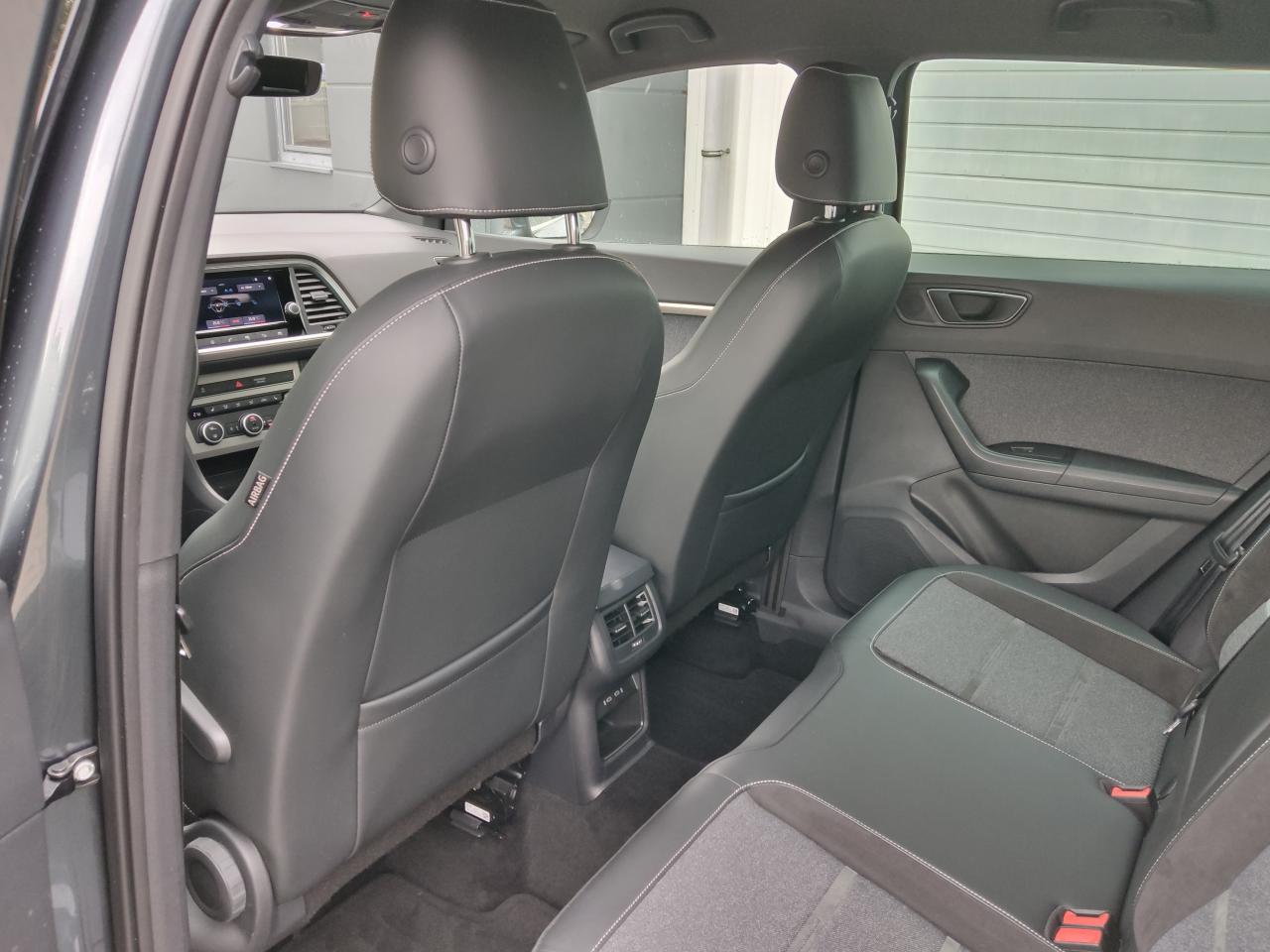 Seat ATECA XPERIENCE 2.0 TDI DSG STANDHEIZ. EPH SHZ Bildbeschreibung: Seat ATECA XPERIENCE 2.0 TDI DSG STANDHEIZ. EPH SHZ