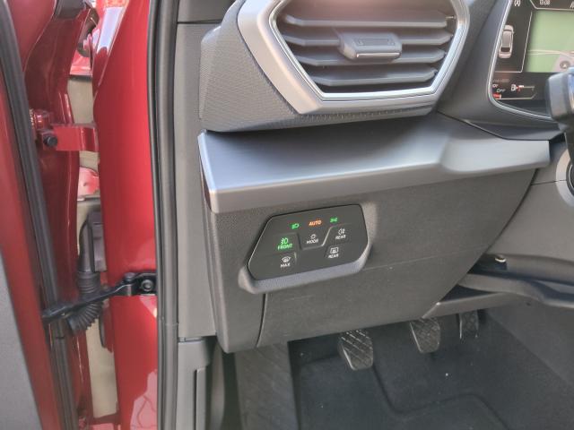 Seat LEON SPORTSTOURER FR 1.5 TSI AHZV NAVI SITZHEIZ. Bildbeschreibung: Seat LEON SPORTSTOURER FR 1.5 TSI AHZV NAVI SITZHEIZ.