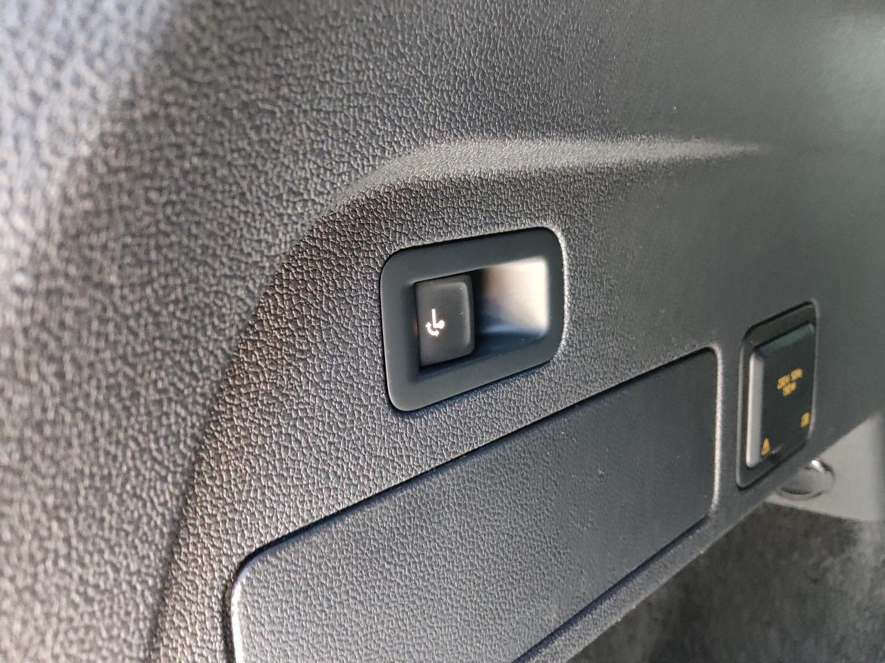 Seat TARRACO XCELLENCE 2.0 TSI DSG 4DRIVE STANDHEIZ. Bildbeschreibung: Seat TARRACO XCELLENCE 2.0 TSI DSG 4DRIVE STANDHEIZ.