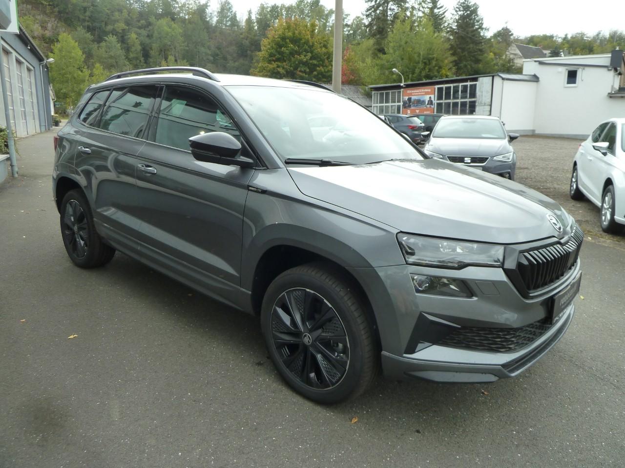 Skoda KAROQ SPORTLINE 1.5 TSI DSG MATRIX-LED AHZV NAVI Bildbeschreibung: Skoda KAROQ SPORTLINE 1.5 TSI DSG MATRIX-LED AHZV NAVI