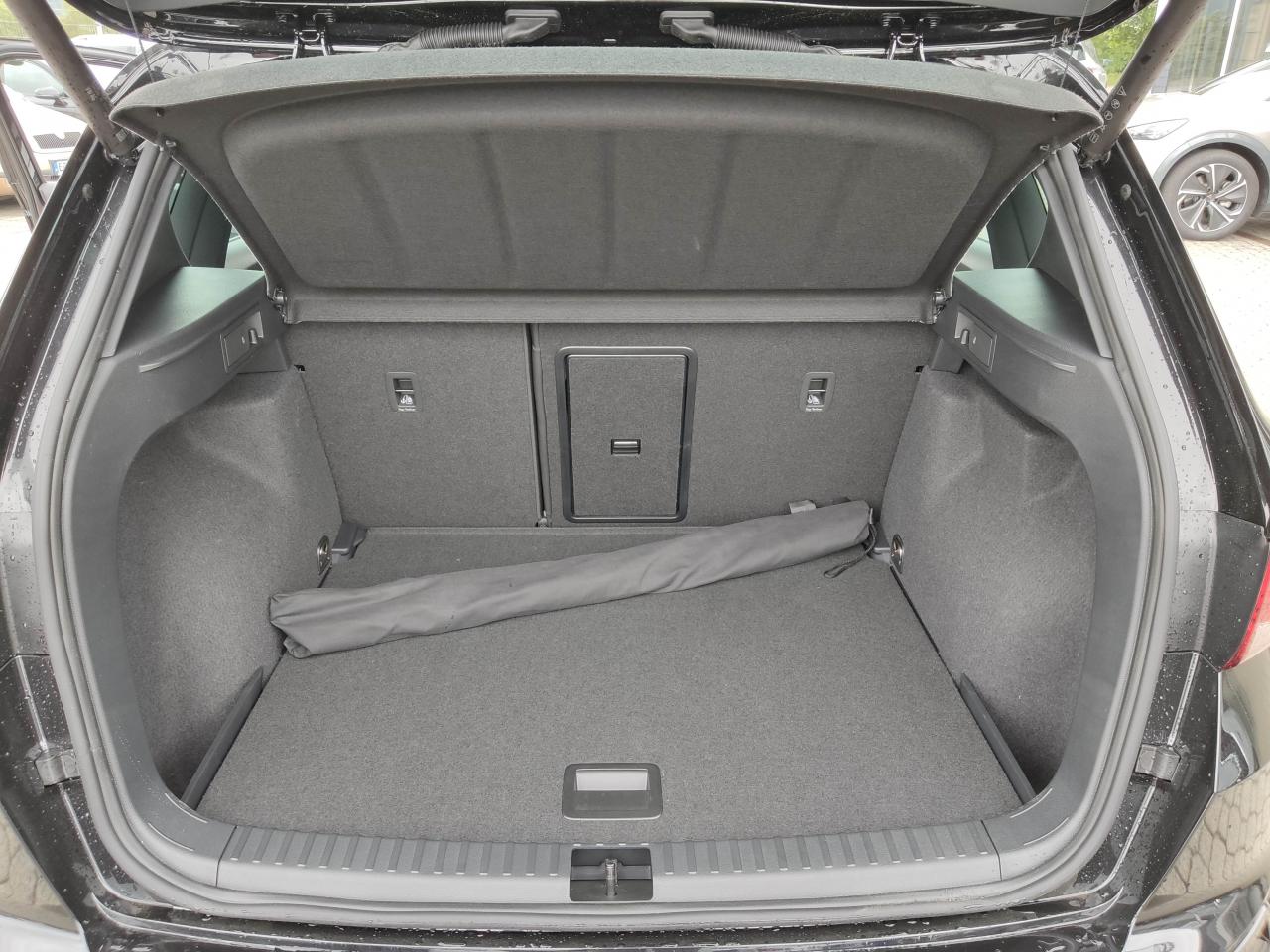 Seat ATECA FR BLACK EDITION 1.5 TSI DSG, CO2-Klasse: E, NAVI SITZHEI. Bildbeschreibung: Seat ATECA FR BLACK EDITION 1.5 TSI DSG, CO2-Klasse: E, NAVI SITZHEI.