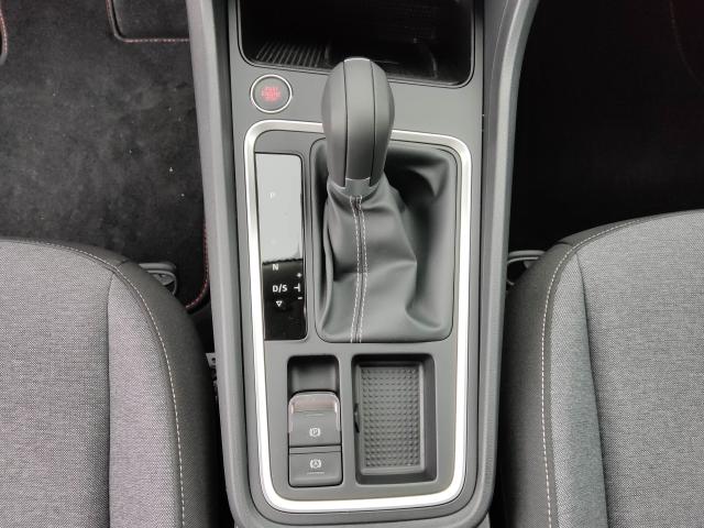 Seat ATECA ROAD EDITION 1.5 TSI DSG, CO2-Klasse: E, NAVI PARKLENKASS. Bildbeschreibung: Seat ATECA ROAD EDITION 1.5 TSI DSG, CO2-Klasse: E, NAVI PARKLENKASS.