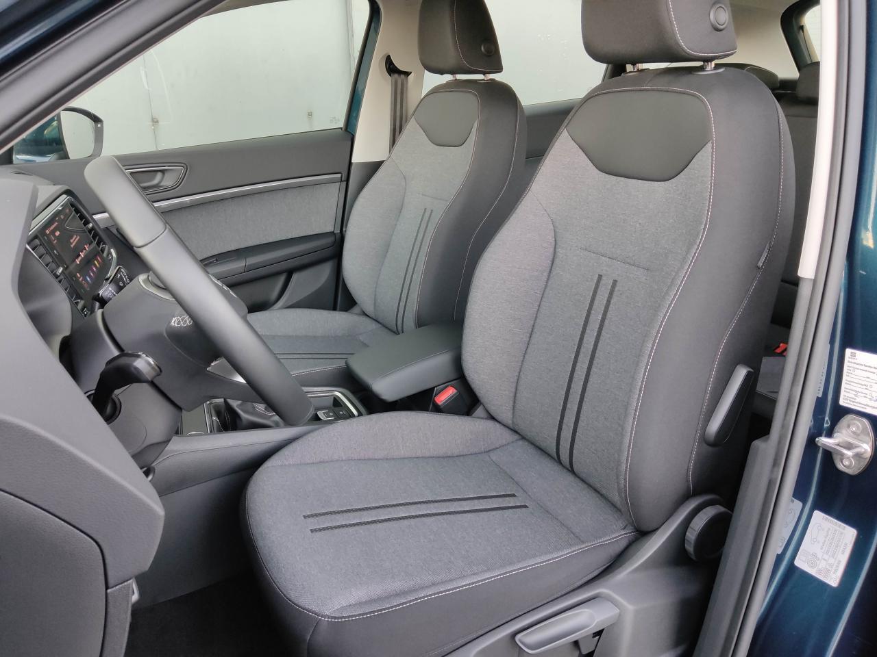 Seat ATECA STYLE 1.5 TSI ACT NAVI PARKLENKASSIST SHZ Bildbeschreibung: Seat ATECA STYLE 1.5 TSI ACT NAVI PARKLENKASSIST SHZ