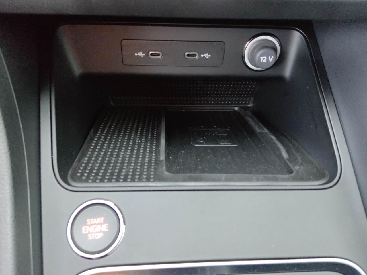 Seat ATECA STYLE 1.5 TSI ACT NAVI PARKLENKASSIST SHZ Bildbeschreibung: Seat ATECA STYLE 1.5 TSI ACT NAVI PARKLENKASSIST SHZ