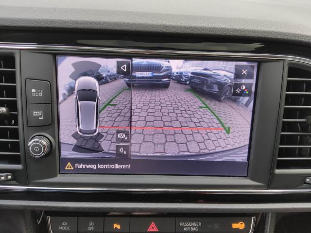 Seat LEON SPORTSTOURER FR 1.5 TSI ACT NAVI PANORAMAD. Bildbeschreibung: Seat LEON SPORTSTOURER FR 1.5 TSI ACT NAVI PANORAMAD.