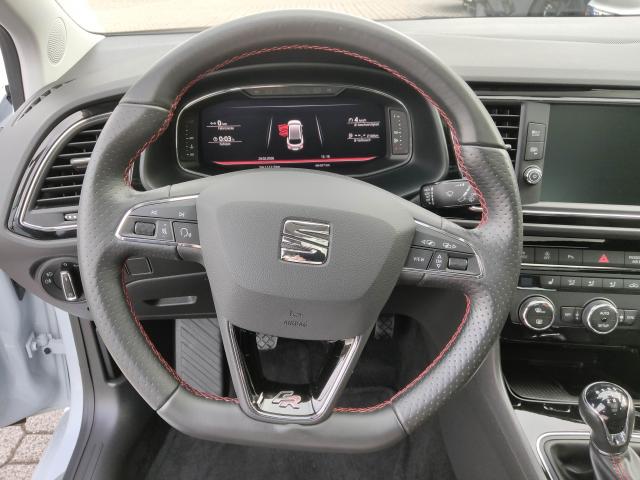 Seat LEON SPORTSTOURER FR 1.5 TSI ACT NAVI PANORAMAD. Bildbeschreibung: Seat LEON SPORTSTOURER FR 1.5 TSI ACT NAVI PANORAMAD.