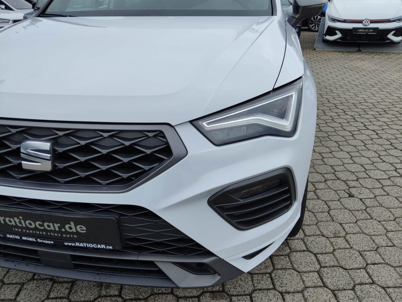 Seat ATECA FR 1.5 TSI SITZH. FULL-LINK KAMERA DAB+ Bildbeschreibung: Seat ATECA FR 1.5 TSI SITZH. FULL-LINK KAMERA DAB+