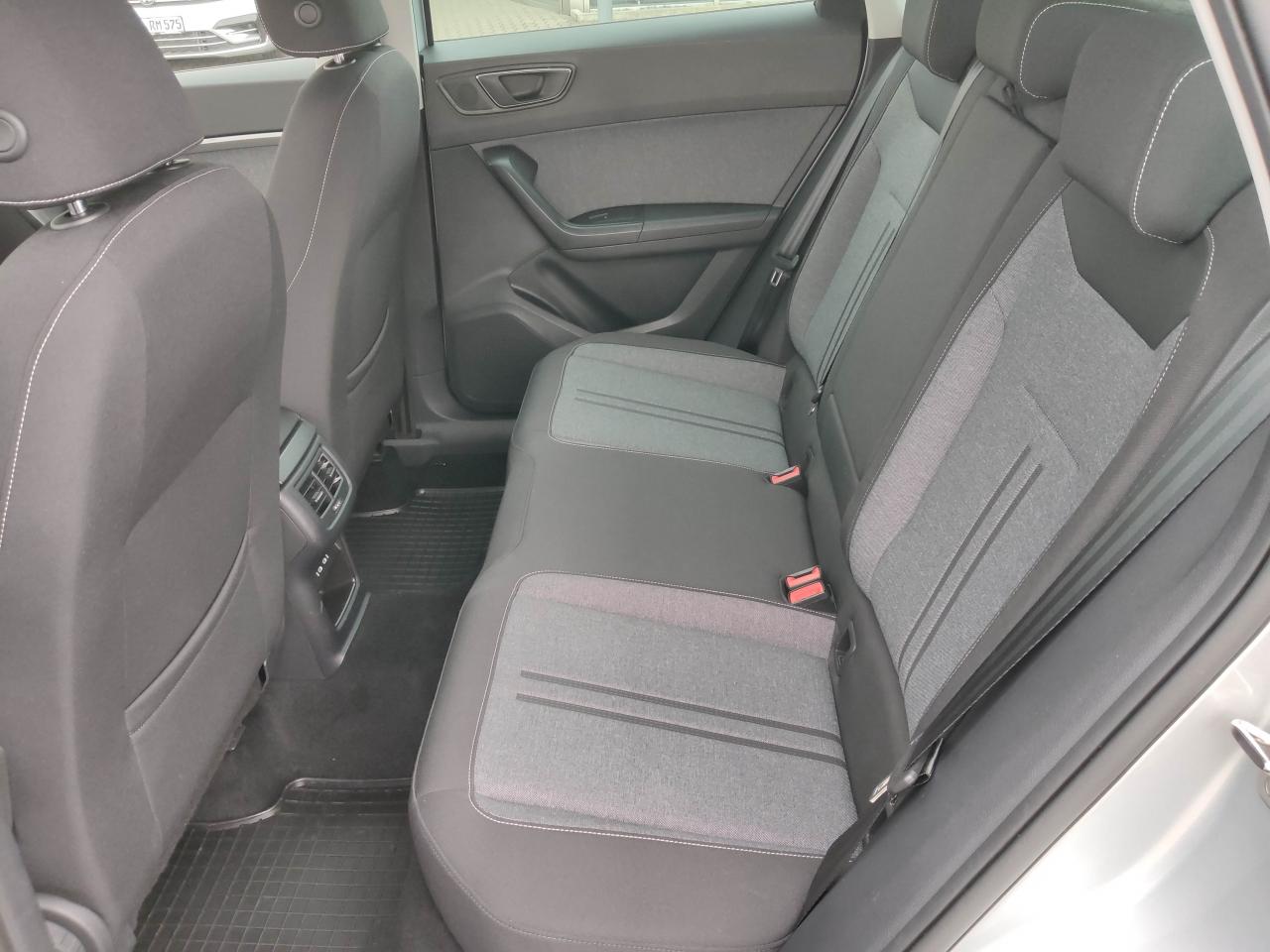 Seat ATECA STYLE 1.5 TSI DSG AHZV AUTOMATIK USB DAB+ Bildbeschreibung: Seat ATECA STYLE 1.5 TSI DSG AHZV AUTOMATIK USB DAB+