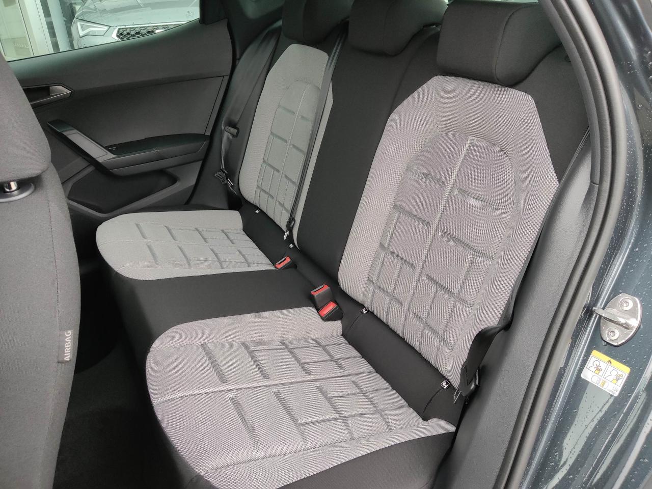 Seat IBIZA FR 1.5 TSI DSG, CO2-Klasse: D, NAVI SITZH. KAMERA Bildbeschreibung: Seat IBIZA FR 1.5 TSI DSG, CO2-Klasse: D, NAVI SITZH. KAMERA