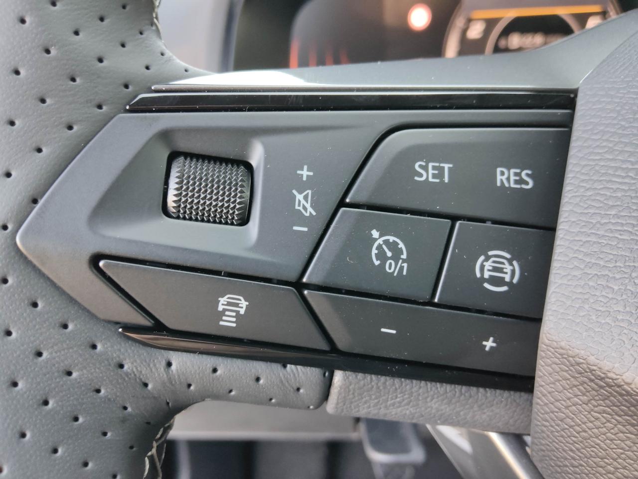 Seat ARONA STYLE 1.0 TSI, CO2-Klasse: D, NAVI PARKLENKASS. KAMERA SHZ Bildbeschreibung: Seat ARONA STYLE 1.0 TSI, CO2-Klasse: D, NAVI PARKLENKASS. KAMERA SHZ
