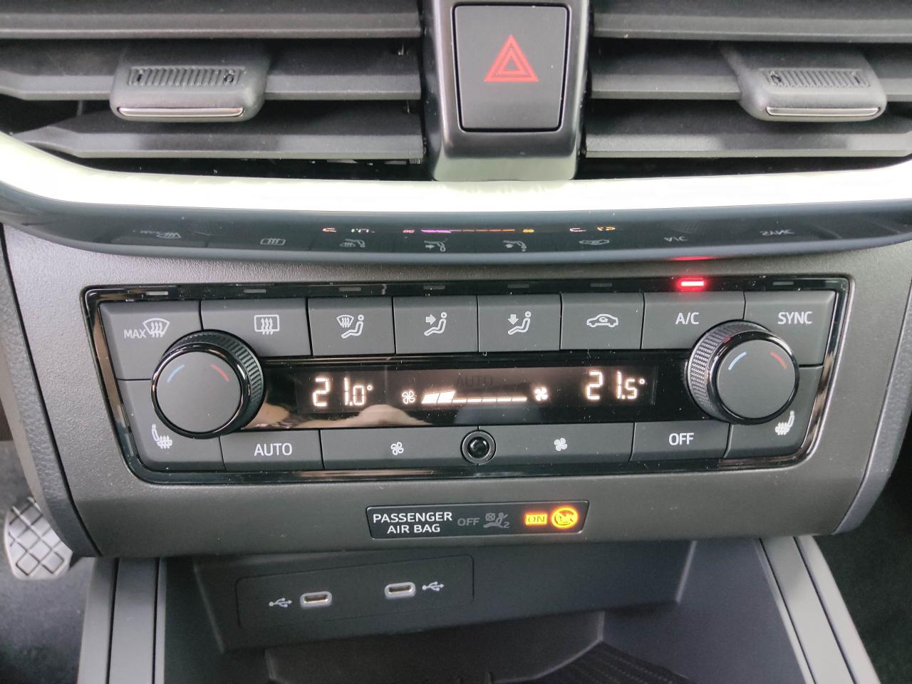 Seat ARONA STYLE 1.0 TSI, CO2-Klasse: D, NAVI PARKLENKASS. KAMERA SHZ Bildbeschreibung: Seat ARONA STYLE 1.0 TSI, CO2-Klasse: D, NAVI PARKLENKASS. KAMERA SHZ