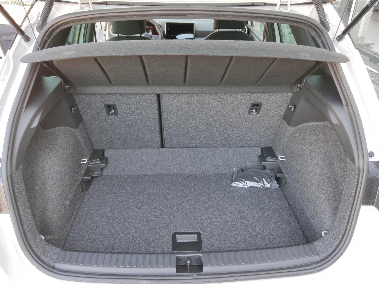 Seat ARONA STYLE 1.0 TSI, CO2-Klasse: D, NAVI PARKLENKASS. KAMERA SHZ Bildbeschreibung: Seat ARONA STYLE 1.0 TSI, CO2-Klasse: D, NAVI PARKLENKASS. KAMERA SHZ