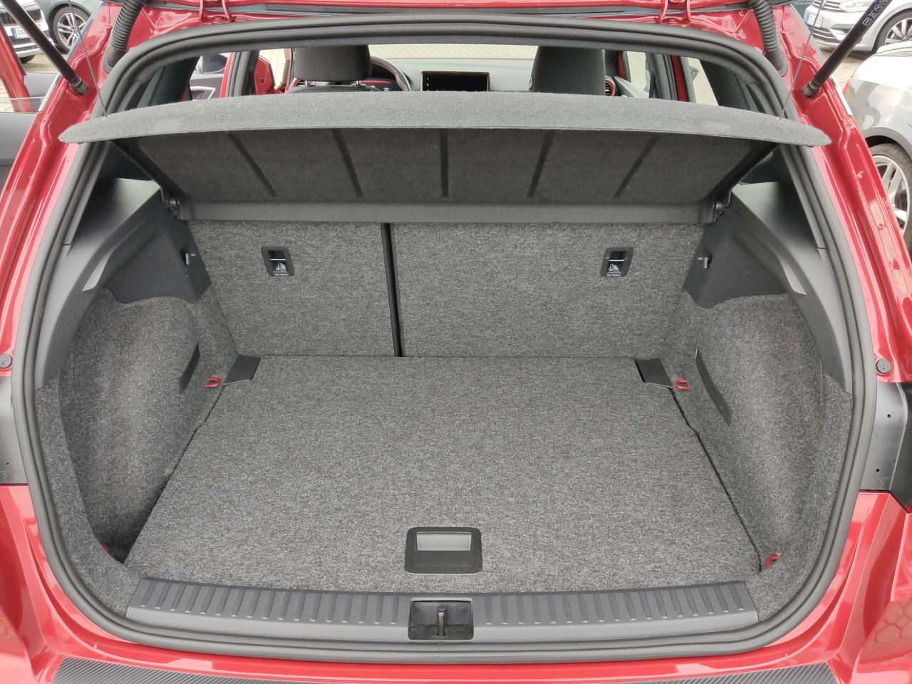 Seat ARONA FR 1.5 TSI DSG NAVI PARKLENKASSIS. SITZH. Bildbeschreibung: Seat ARONA FR 1.5 TSI DSG NAVI PARKLENKASSIS. SITZH.