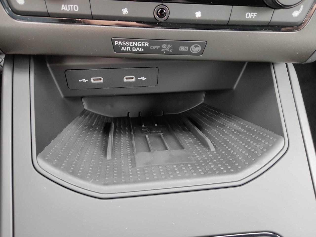 Seat IBIZA FR 1.0 TSI, CO2-Klasse: D, NAVI KAMERA SITZHEIZ. EINPARKH. Bildbeschreibung: Seat IBIZA FR 1.0 TSI, CO2-Klasse: D, NAVI KAMERA SITZHEIZ. EINPARKH.