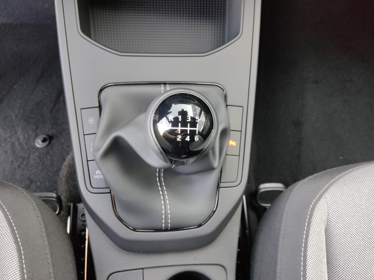Seat IBIZA FR 1.0 TSI, CO2-Klasse: D, NAVI SITZHEIZ. EINPARKH. DAB+ Bildbeschreibung: Seat IBIZA FR 1.0 TSI, CO2-Klasse: D, NAVI SITZHEIZ. EINPARKH. DAB+