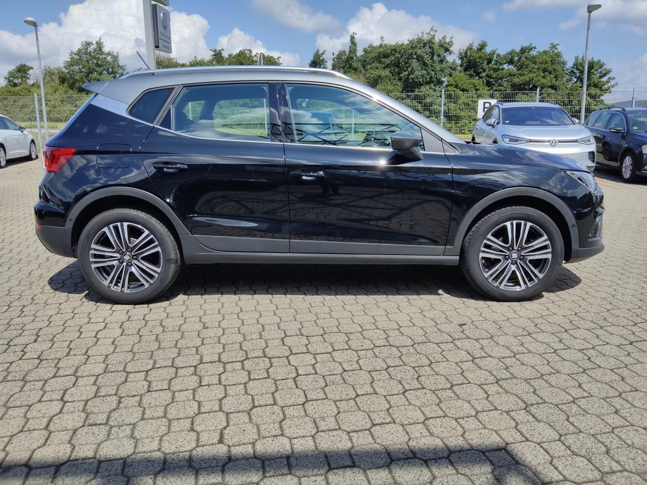 Seat ARONA XCELLENCE 1.0 TSI NAVI PARKLENKASSIS. DAB+ Bildbeschreibung: Seat ARONA XCELLENCE 1.0 TSI NAVI PARKLENKASSIS. DAB+
