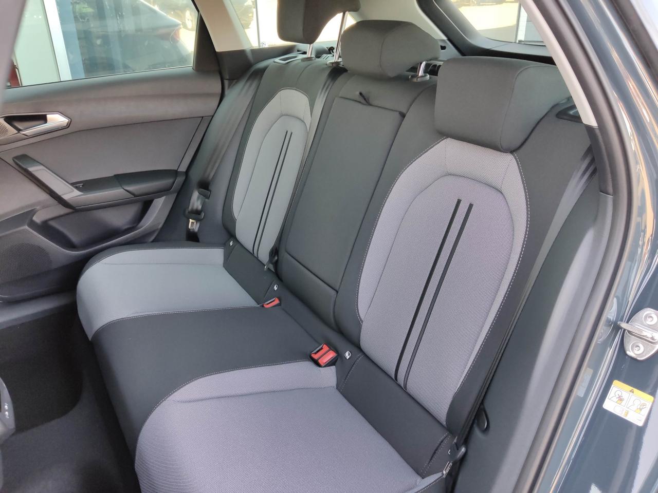 Seat LEON SPORTSTOURER ROAD EDITION 1.5 TSI, CO2-Klasse: D, NAVI SHZ Bildbeschreibung: Seat LEON SPORTSTOURER ROAD EDITION 1.5 TSI, CO2-Klasse: D, NAVI SHZ
