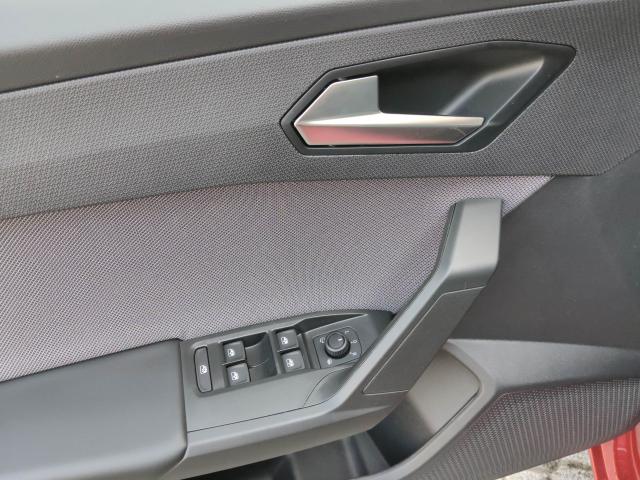 Seat LEON SPORTSTOURER ROAD EDITION 1.5 TSI, CO2-Klasse: D, NAVI SHZ Bildbeschreibung: Seat LEON SPORTSTOURER ROAD EDITION 1.5 TSI, CO2-Klasse: D, NAVI SHZ