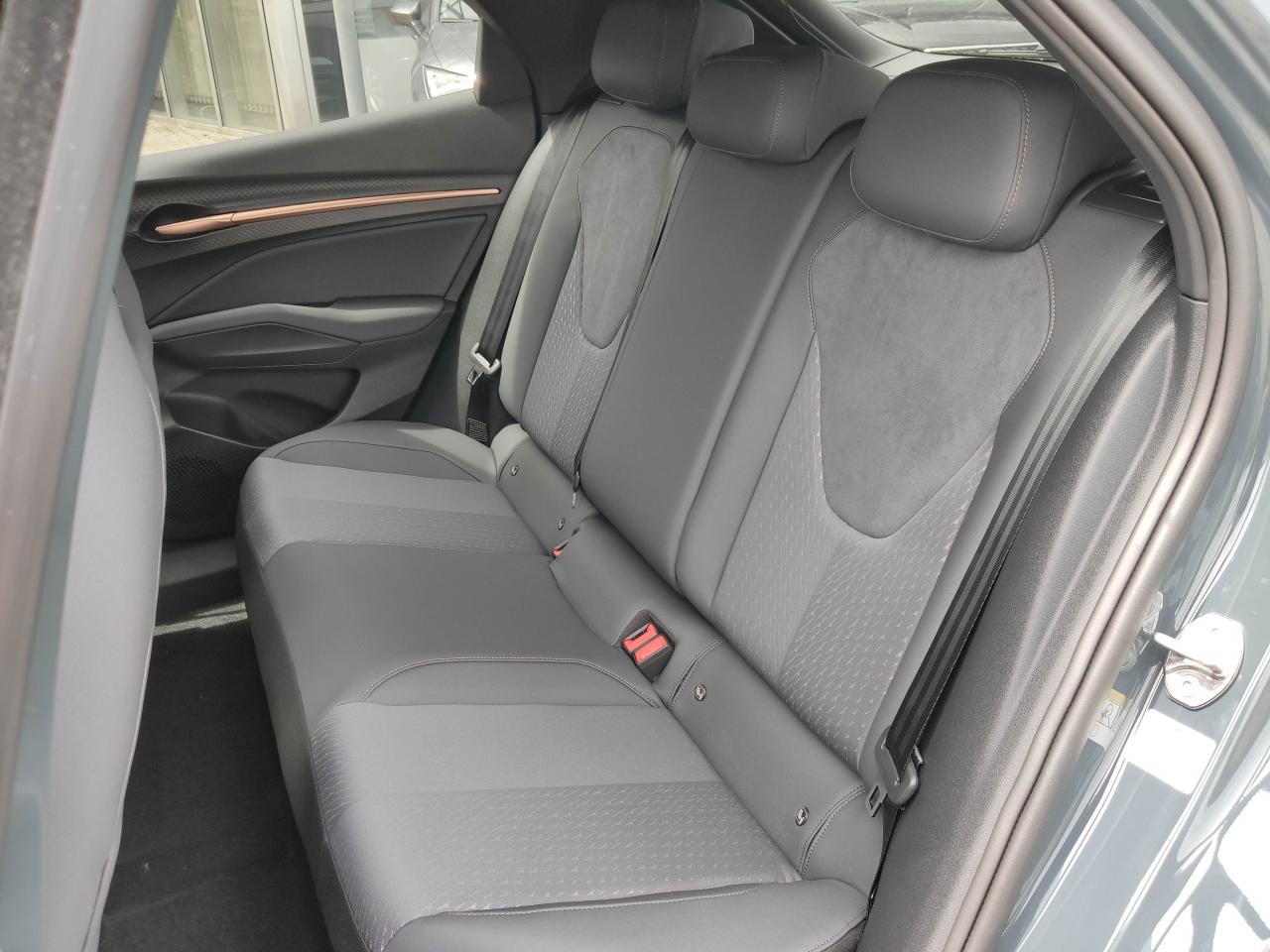 Cupra RAVAL ENDURANCE EDITION DYNAMIC PLUS 155 KW 52 KWH, CO2-Klasse: A, Bildbeschreibung: Cupra RAVAL ENDURANCE EDITION DYNAMIC PLUS 155 KW 52 KWH, CO2-Klasse: A,