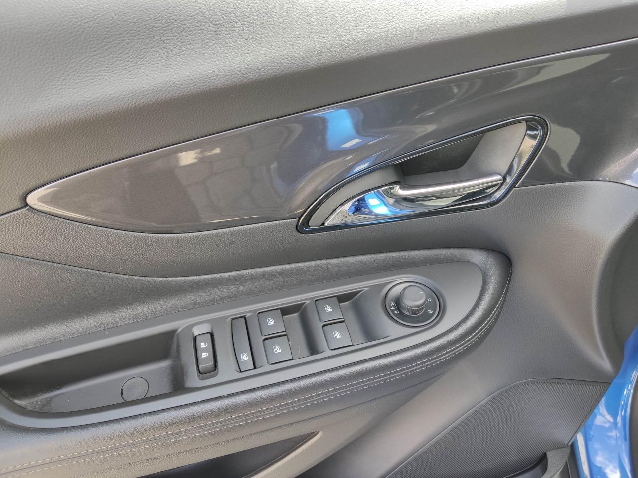 Opel MOKKA X INNOVATION 1.4 TURBO 4X4 SITZH. KAMERA Bildbeschreibung: Opel MOKKA X INNOVATION 1.4 TURBO 4X4 SITZH. KAMERA