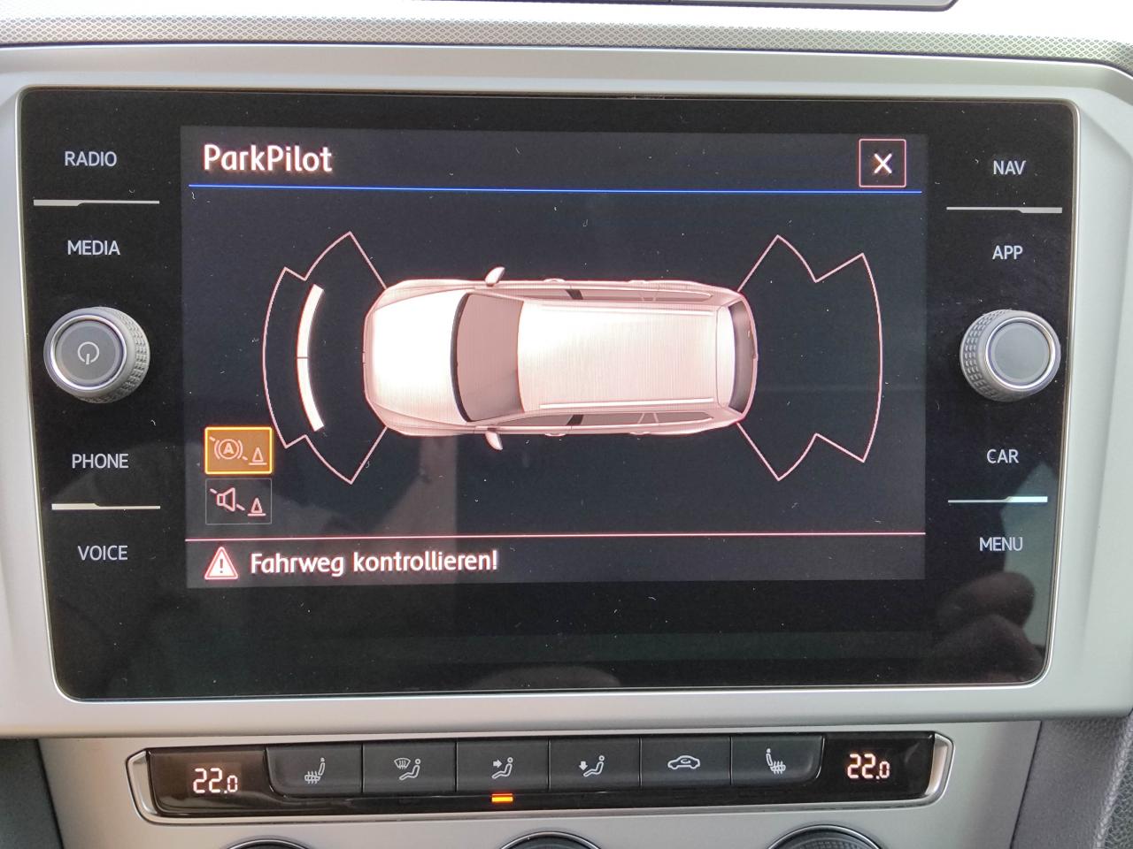 Volkswagen PASSAT VARIANT COMFORTLINE 1.4 TSI NAVI SITZHEI. Bildbeschreibung: Volkswagen PASSAT VARIANT COMFORTLINE 1.4 TSI NAVI SITZHEI.